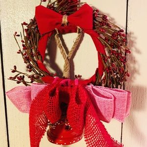 Christmas small wreath with a bell.
